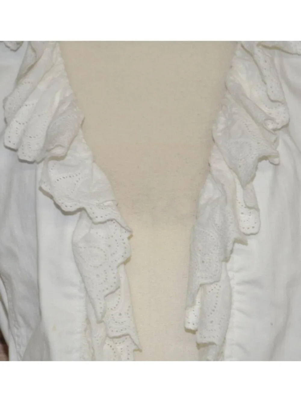 Ralph Lauren Jeans Co White Denim Ruffle Eyelet Lace Jacket Blazer Size 12 Boho - Picture 6 of 12
